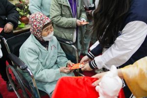 Chương trình từ thiện "Vẽ hơi ấm ngày xuân"